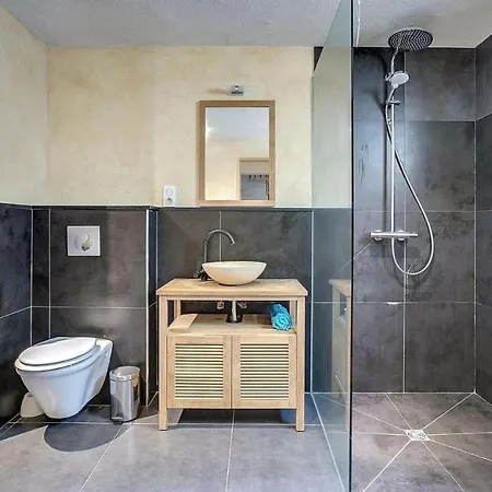 Chalet Alpine * St. Moritz